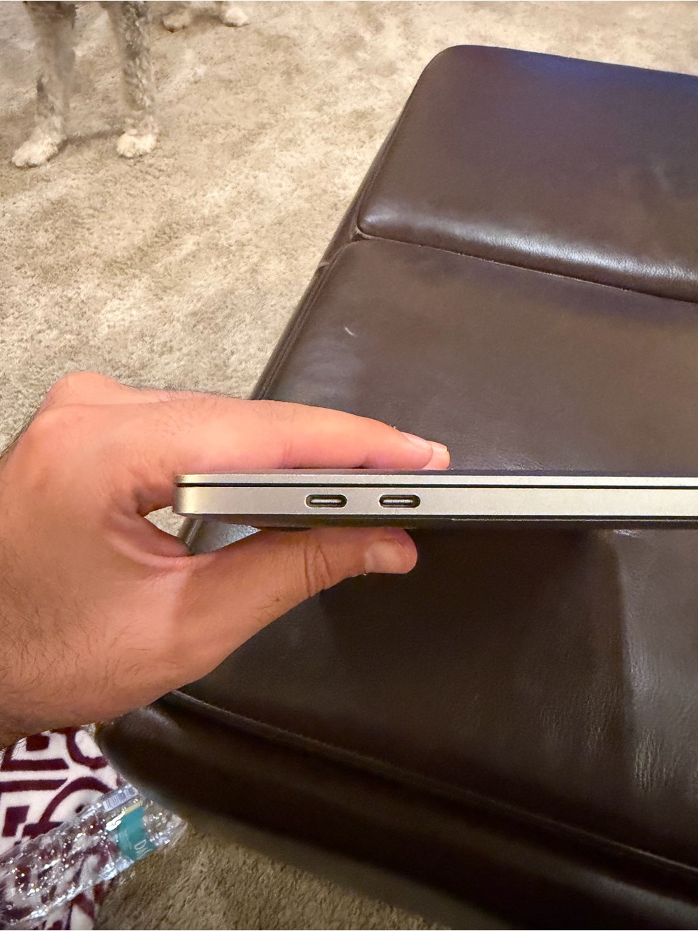 MacBook Pro with Touch Bar - Picture 8 of 8